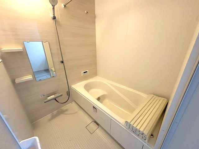 【浴室】 | 福岡市城南区友丘6丁目3期　1号棟（全4棟）【仲介手数料無料・0円】 | 現地写真。浴室です。