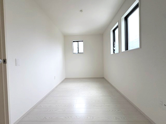 【子供部屋】 | 福岡市城南区友丘6丁目3期　1号棟（全4棟）【仲介手数料無料・0円】 | 現地写真。