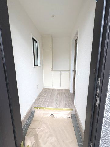 【玄関】 | 福岡市城南区友丘6丁目3期　1号棟（全4棟）【仲介手数料無料・0円】 | 現地写真。