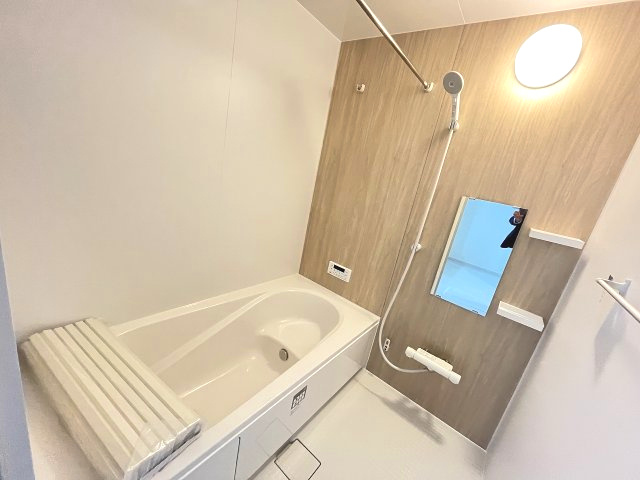 【浴室】 | 福岡市城南区友丘6丁目3期　2号棟（全4棟）【仲介手数料無料・0円】 | 現地写真。浴室です。