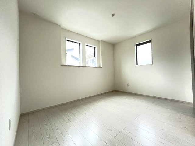 【子供部屋】 | 福岡市城南区友丘6丁目3期　2号棟（全4棟）【仲介手数料無料・0円】 | 現地写真。