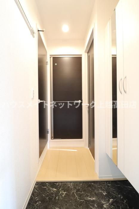 プラムコート木田 Ｂの玄関|きれいな玄関です