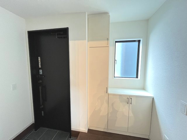 【玄関】 | 福岡市城南区友丘6丁目3期　3号棟（全4棟）【仲介手数料無料・0円】 | 現地写真。