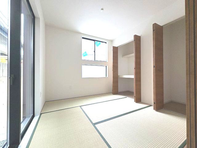 【和室】 | 福岡市城南区友丘6丁目3期　4号棟（全4棟）【仲介手数料無料・0円】 | 現地写真。1階和室です。