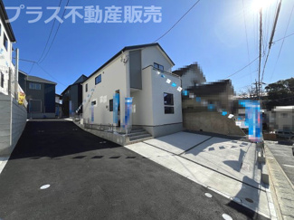 【外観】 | 現地写真。プラス不動産販売なら、現場の全ての棟をまとめてご見学頂けます。