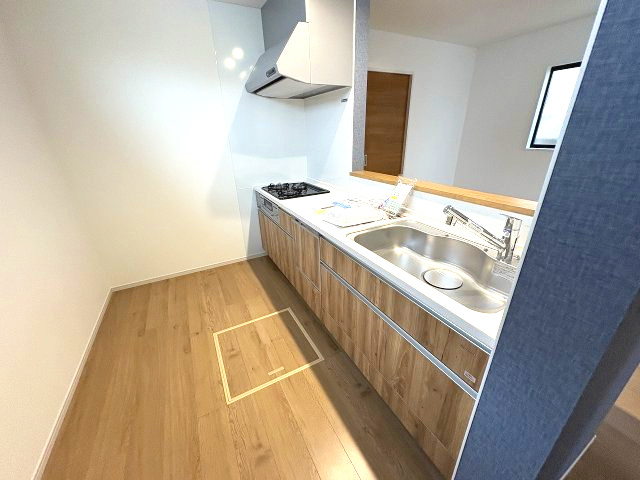 【キッチン】 | 福岡市城南区友丘6丁目3期　4号棟（全4棟）【仲介手数料無料・0円】 | 現地写真。