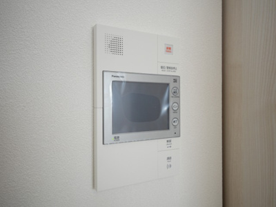 【セキュリティ】 | プレサンスNEO上新庄PRIMECRUIS | モニター付きインターホンです