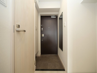 【玄関】 | プレサンスNEO上新庄PRIMECRUIS | シンプルで使いやすい玄関です