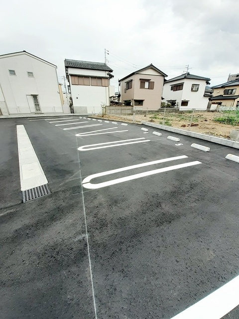 エスポワールＫＡＴＡＯＫＡの駐車場|駐車場