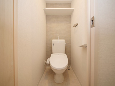 【トイレ】 | エスリードレジデンス梅田マークス | シンプルで使いやすいトイレです