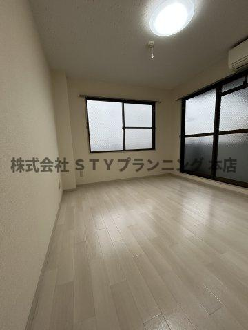 仲介手数料０円！タウンハイツ天池の居間・リビング