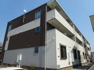 【外観】 | アヴニール・セカンド | 3階建ての珍しい賃貸アパートです