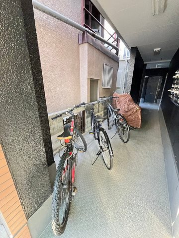 西宮市甲子園浜田町のアパートの外観