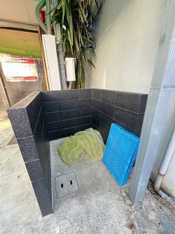 西宮市甲子園浜田町のアパートの外観