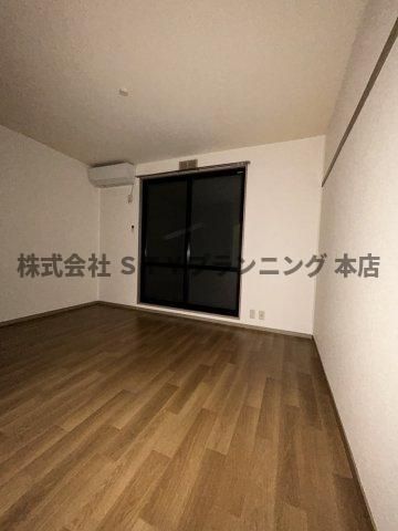 仲介手数料０円！パークアベの居間・リビング