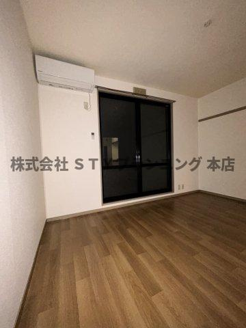 仲介手数料０円！パークアベの居間・リビング