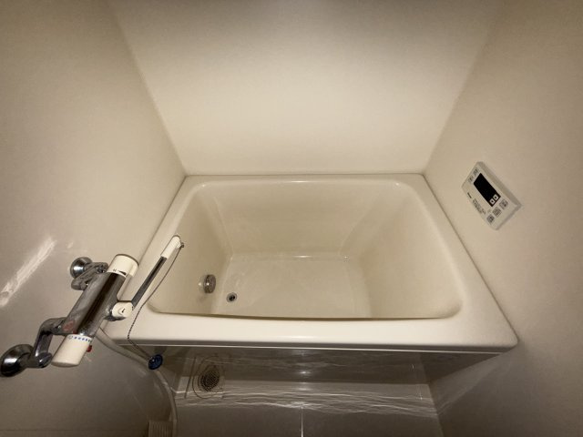 OA FLAT西延末の浴室