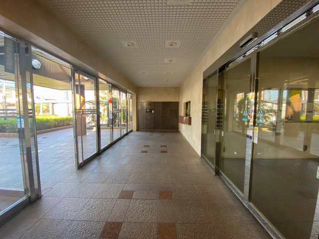 セントレー玉川上水のエントランス