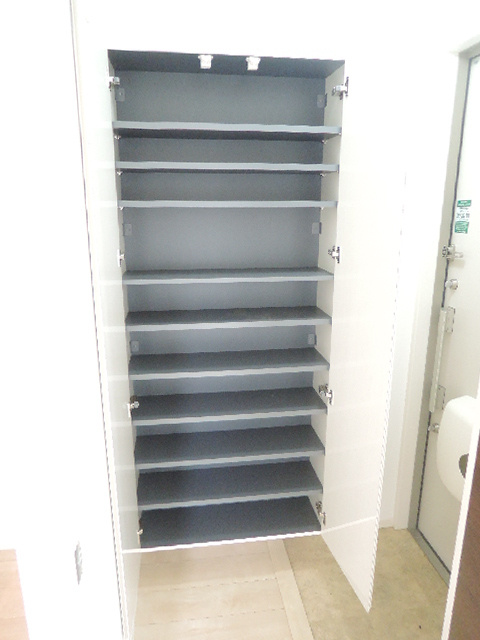 Garnet-BaBaの玄関|たくさん入るシューズボックス