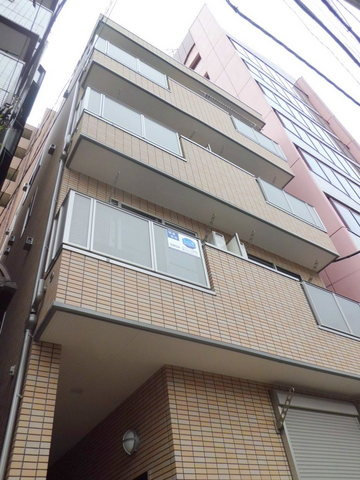 アモーレ東白楽のエントランス|便利な駅近徒歩３分　全室角部屋２面採光