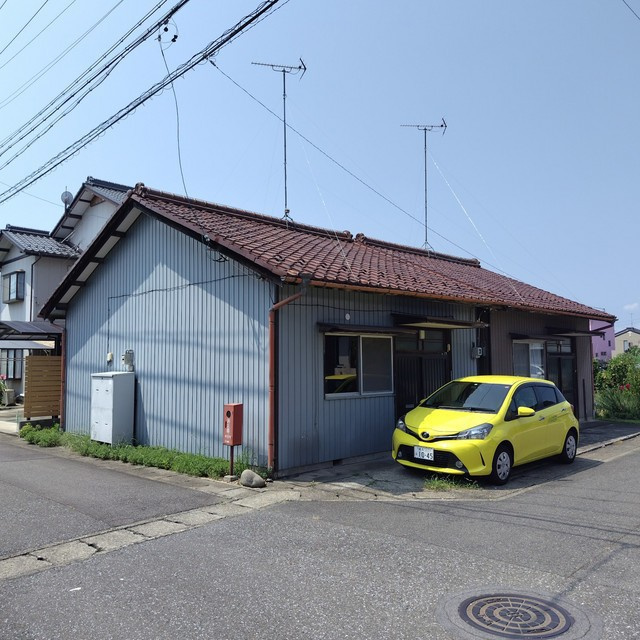 西川手２丁目貸家の外観