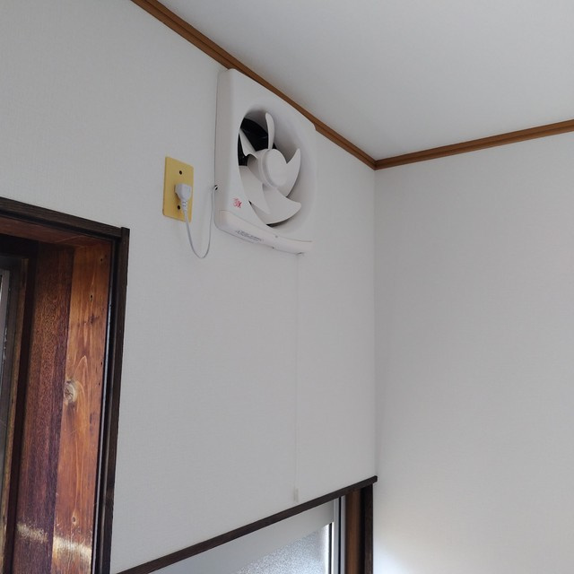 西川手２丁目貸家の設備|換気扇