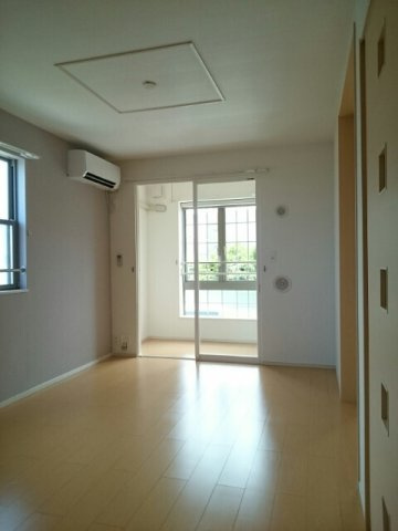 ルコネッサンスの居間・リビング|使いやすい居間です