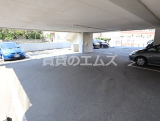 【駐車場】 | アルーバ、プランタンの駐車場