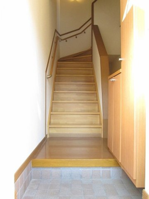 【玄関】 | メゾンヒルズⅢ