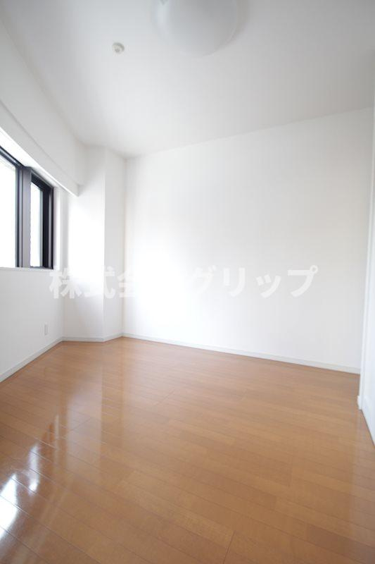 グリフィン横浜・桜木町拾壱番館の洋室