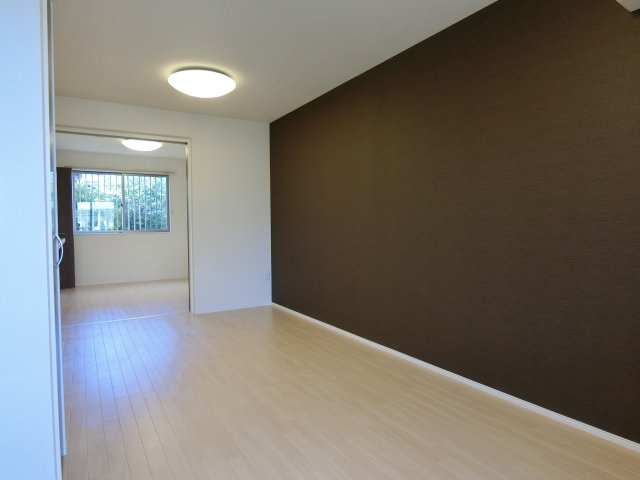 アヴニールの居間・リビング