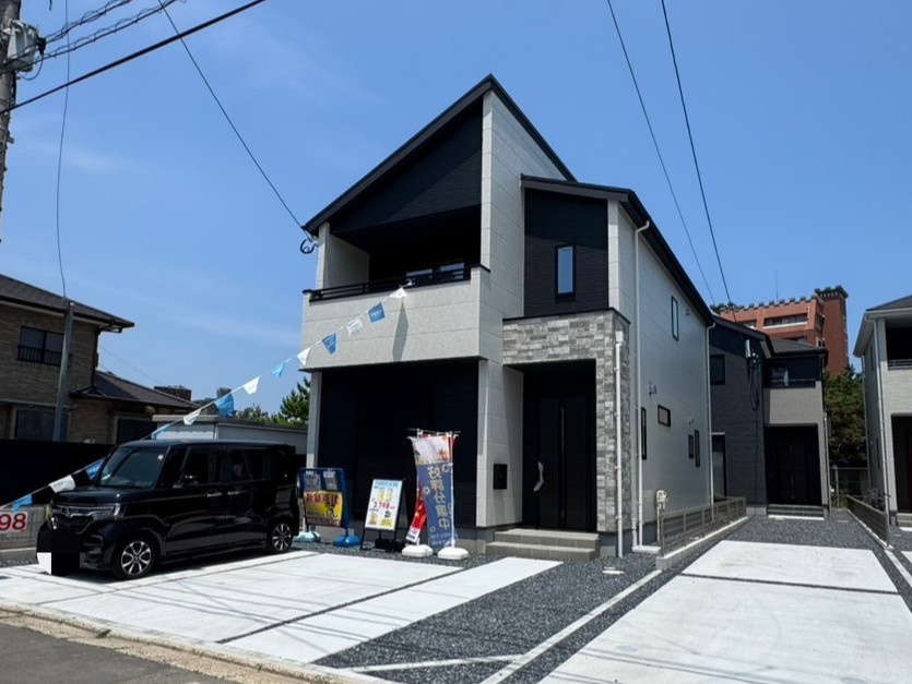 ーAdoble＋アドブルー小倉北区下富野3丁目1期　【小倉北区　新築戸建て】の外観|落ち着いた色合いが映える外観♪　【小倉北区　新築戸建て】
