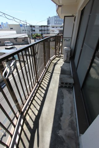 メゾン住吉のバルコニー