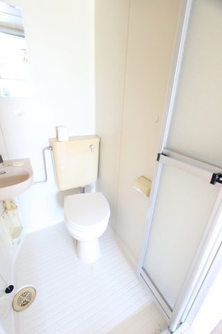 メゾン住吉のトイレ