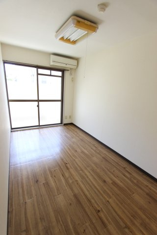 メゾン住吉の内装