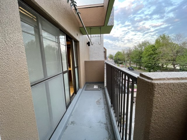 サンハイツ五才美のバルコニー