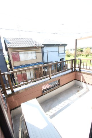 日下部北町１－７０貸家のバルコニー