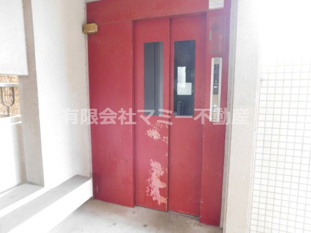 【エントランス】 | 中川原1丁目マンションU