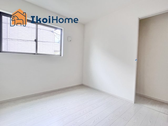 明石市天文町2丁目　全2棟　2号棟　新築戸建の子供部屋|【ホームページに現地動画掲載中】●年中無休：当日予約可●フローリング強化する10年保証コーティング有