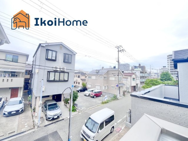 明石市天文町2丁目　全2棟　2号棟　新築戸建の駐車場|【ホームページに現地動画掲載中】●年中無休：当日予約可●毎月５組限定！人気オプション３点１万円で取付