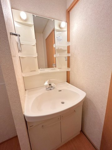 エスポワール岬の洗面所|他号室のものとなるため、異なる場合は現況優先とします。