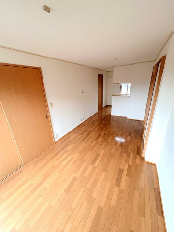 エスポワール岬の居間・リビング|他号室のものとなるため、異なる場合は現況優先とします。