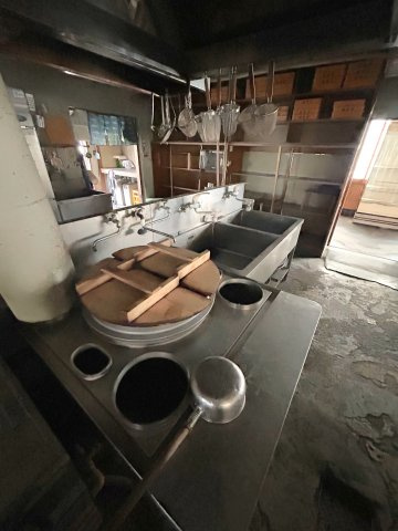 不知火町テナントのロビー