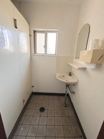 不知火町テナントのロビー