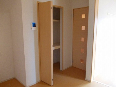 【内装】 | ジュネス　エレガンシア