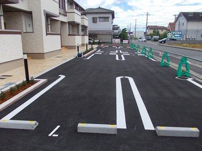 【駐車場】 | ジュネス　エレガンシア