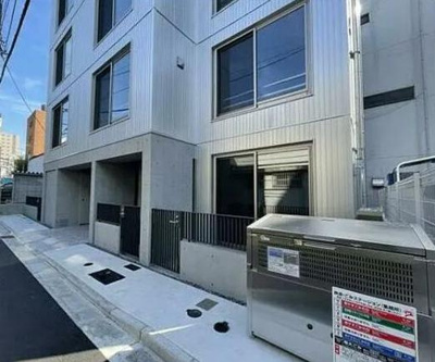 【エントランス】 | トライム両国