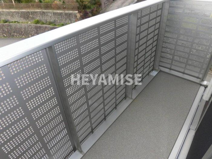 ウィットシバタⅡのバルコニー