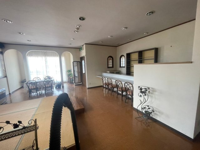 愛国東1-1-18貸事務所のロビー