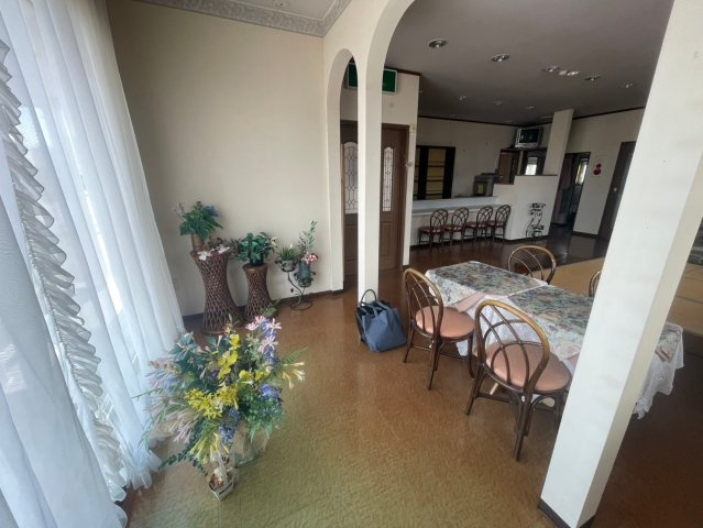 愛国東1-1-18貸事務所のロビー